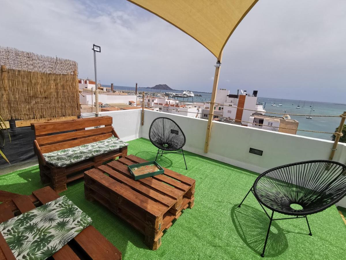Centro De Corralejo Con Vistas A Isla De Lobos Villa Exterior photo